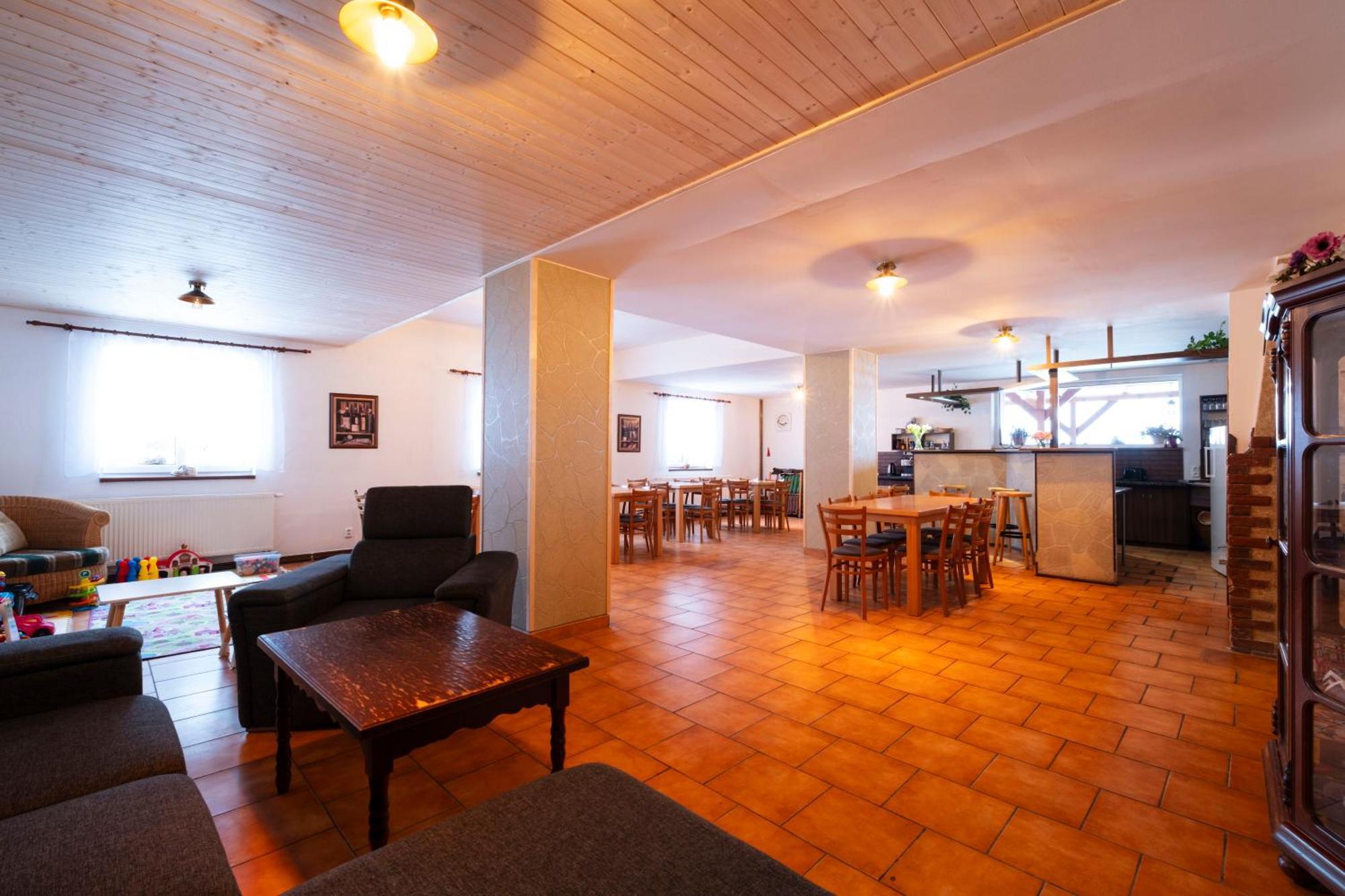 Panorama Kobylnice ลิปโนนัดเวิลตาวู ภายนอก รูปภาพ